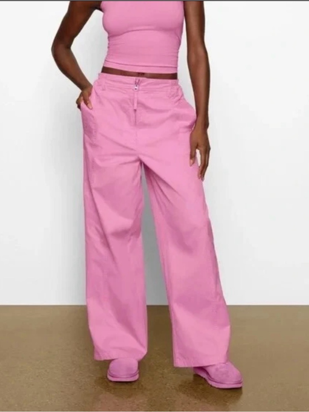 SKIMS Outdoor Woven Pants Bubblegum Pink Wide Leg L Sold Out